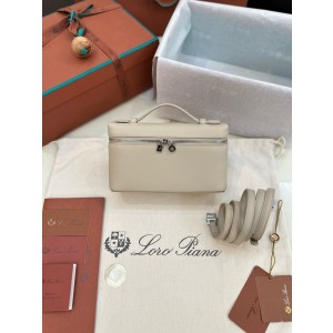 로로피아나 여자가방