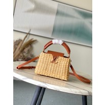 루이비통  M26025 여자가방