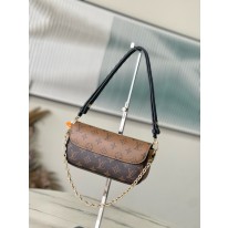 루이비통 M26587 여자가방