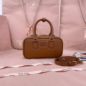 미우미우 5BP088 여자가방