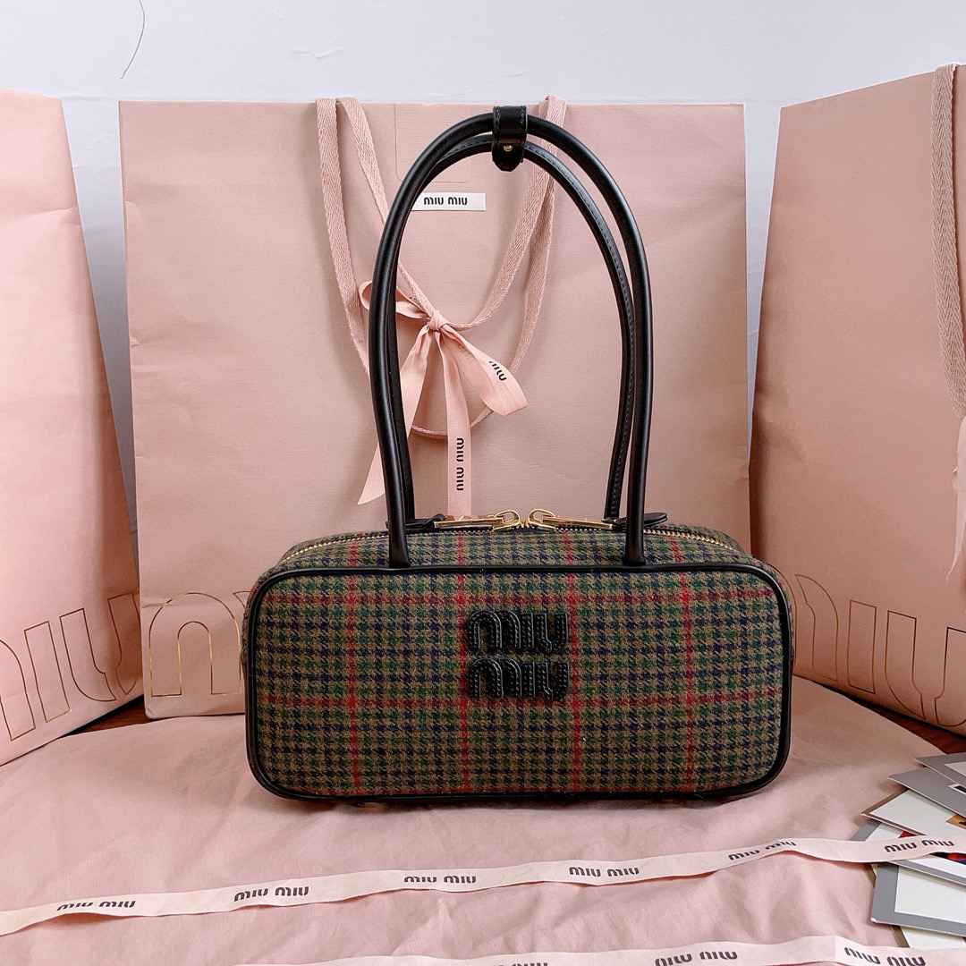 미우미우 5BB147 여자가방