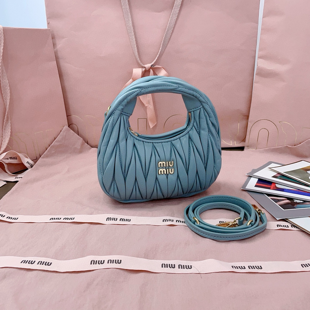 미우미우 5BP078 여자가방