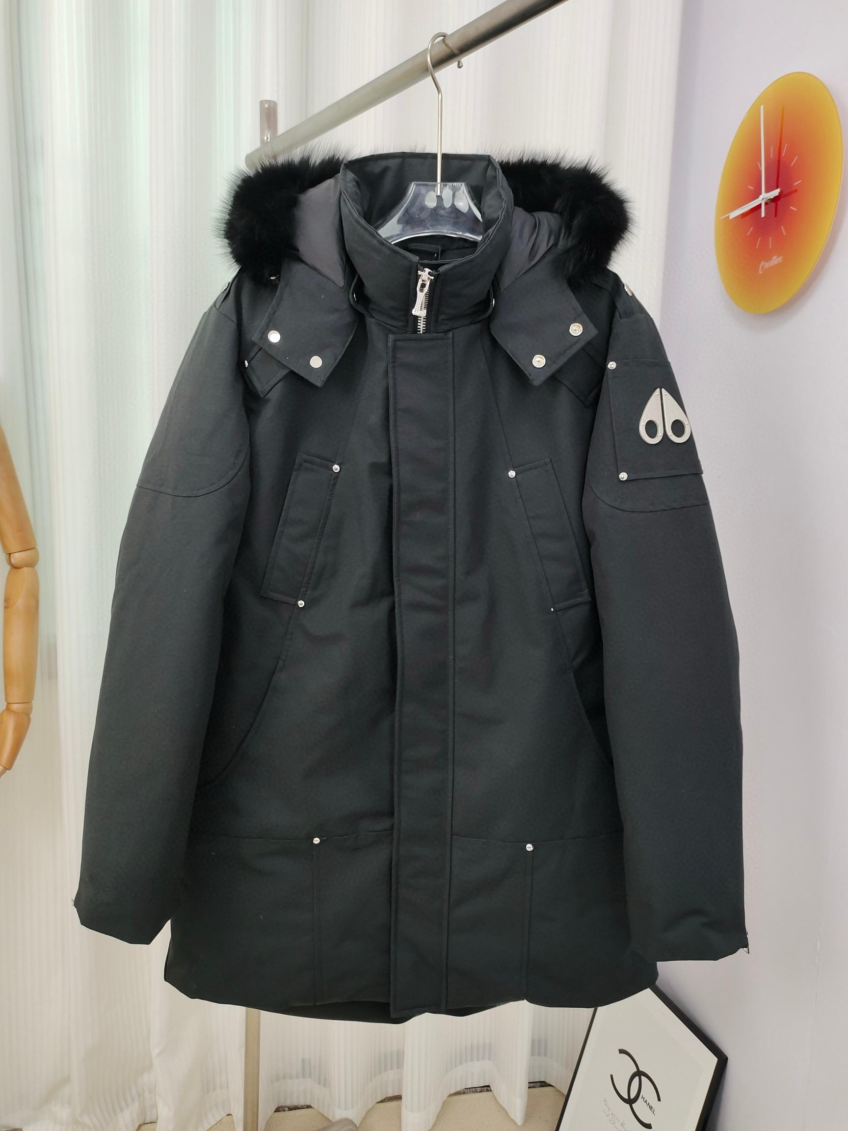 무스너클 남녀공용 패딩