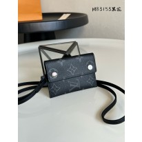 루이비통 M83153 카드지갑 머니클립