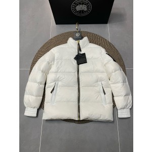 무스너클 남녀공용 패딩