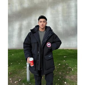 캐나다구스 남녀공용 패딩