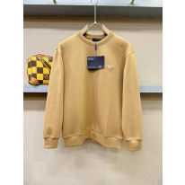 프라다 남자 맨투맨