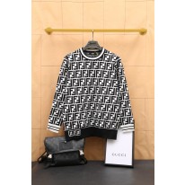 펜디 남자 니트