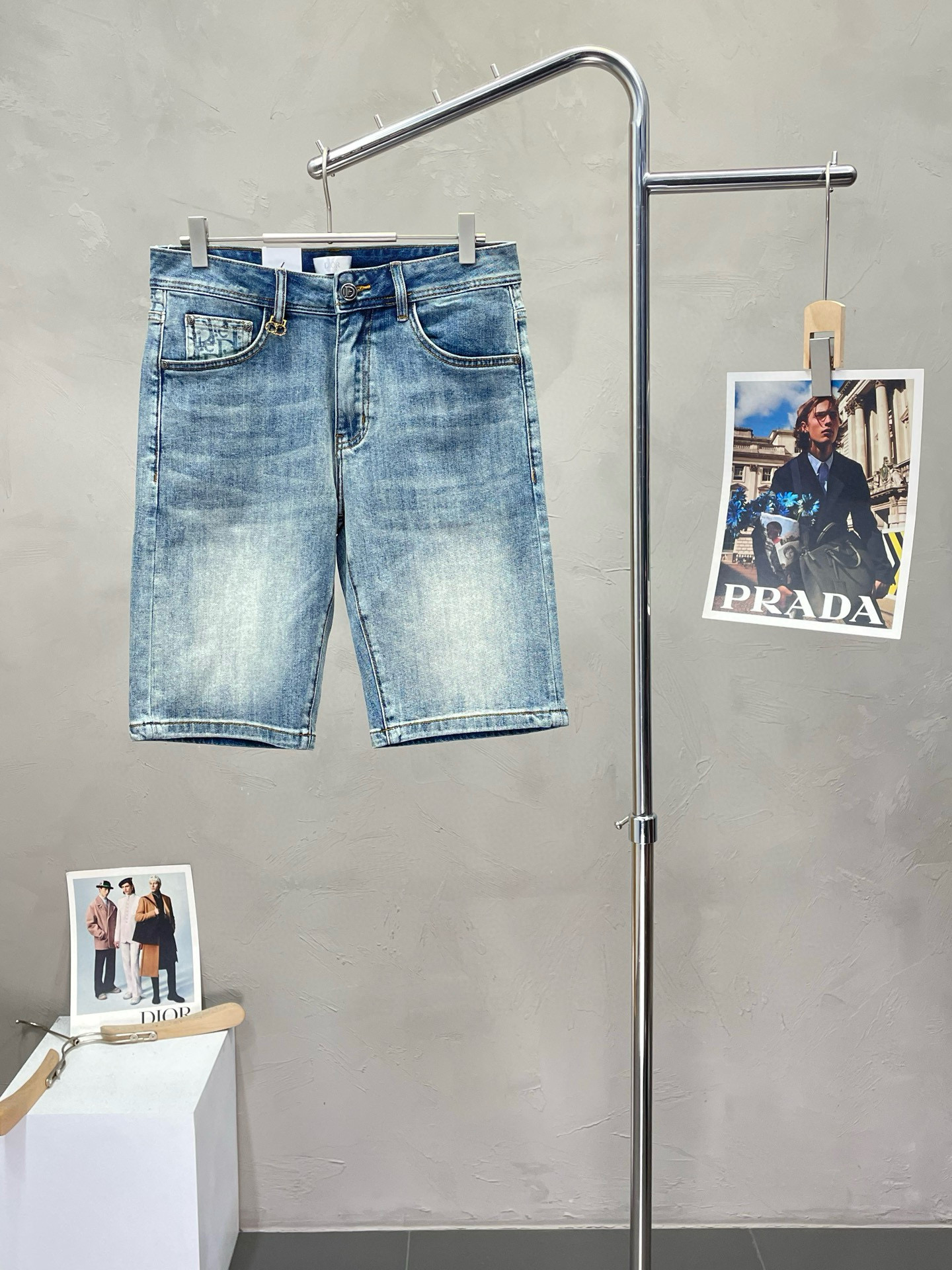 디올 남자 반바지