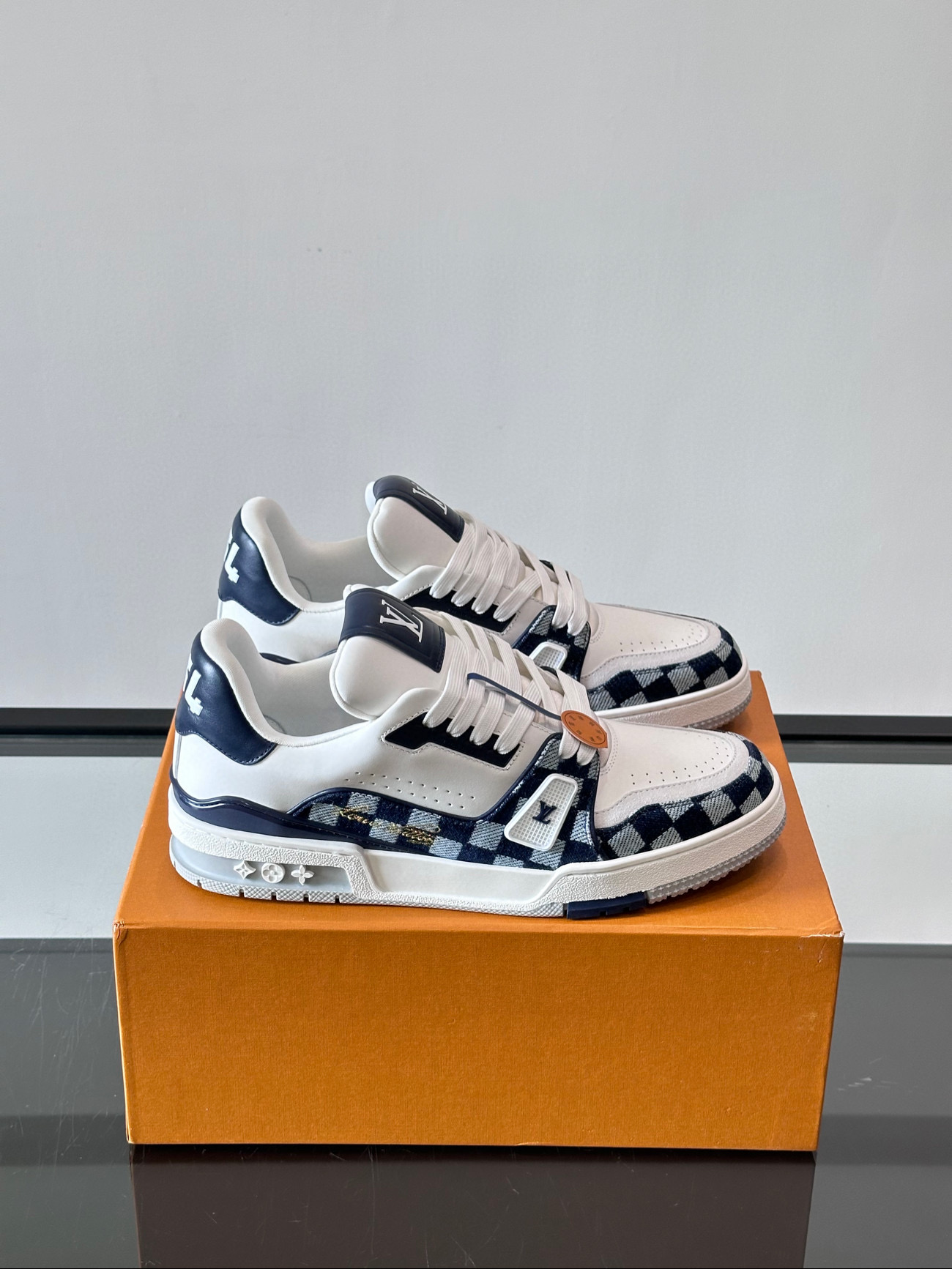 루이비통 트레이너 남자 신발 운동화 스니커즈