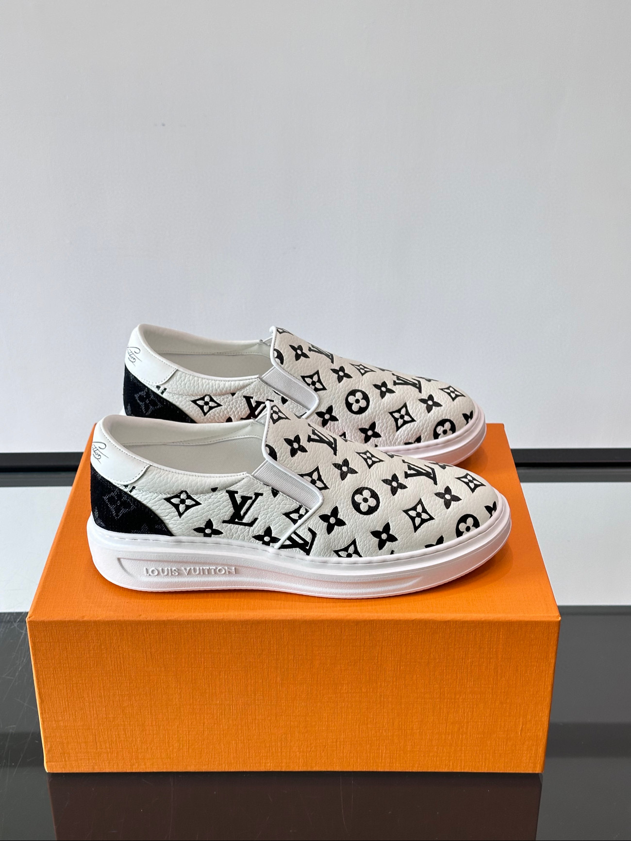 루이비통 남자 신발 운동화 스니커즈