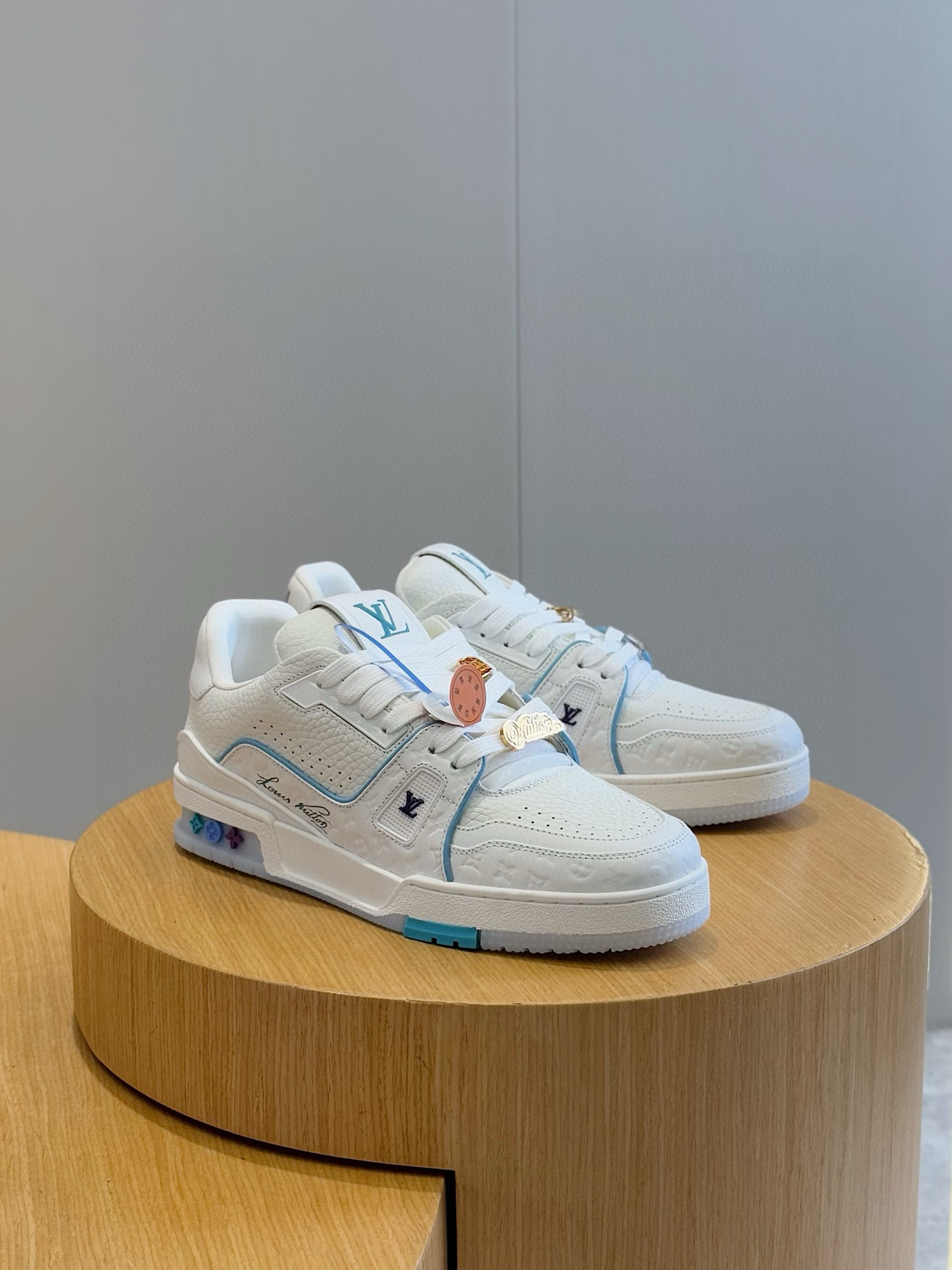 루이비통 트레이너 남자 신발 운동화 스니커즈