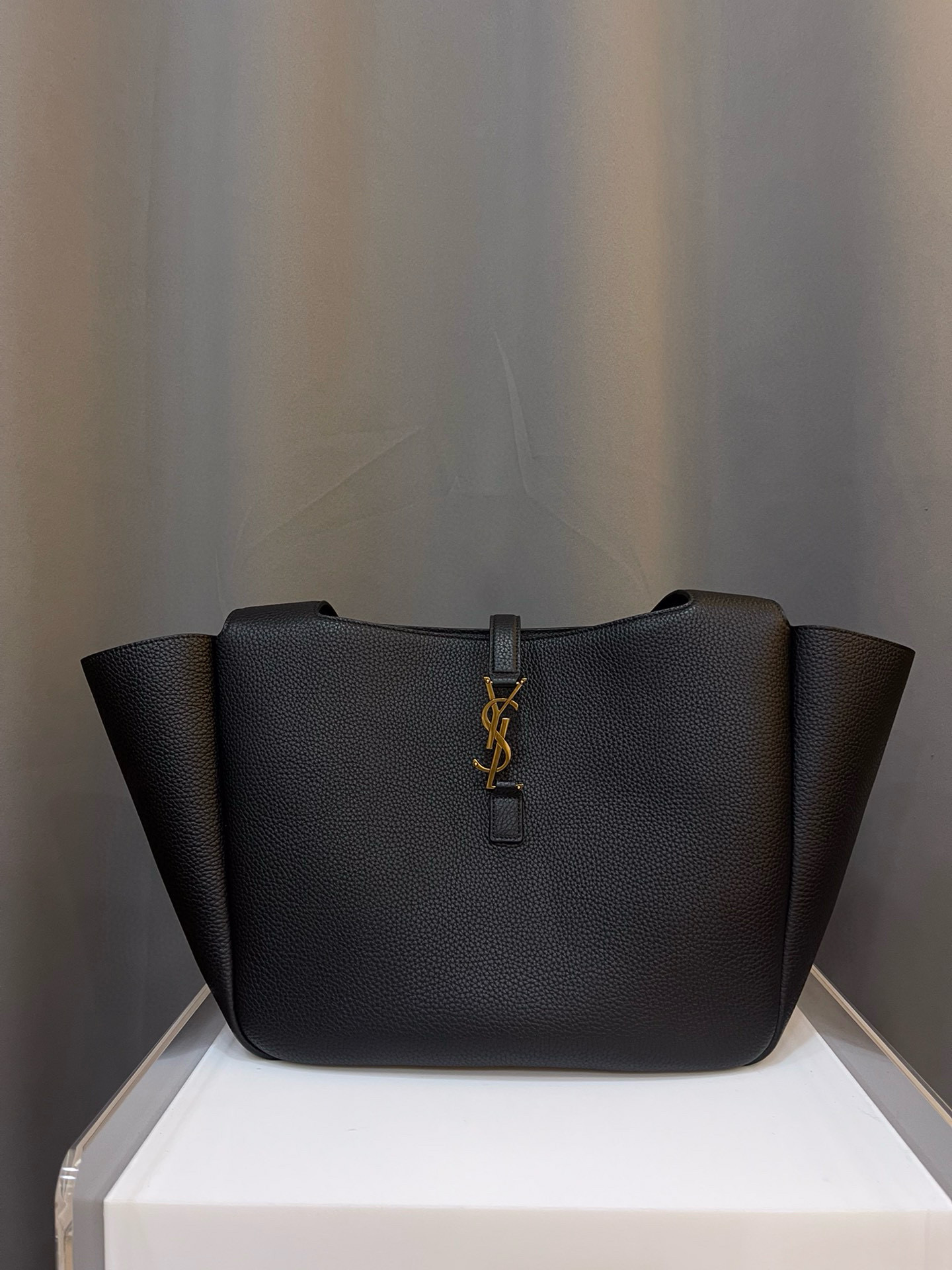 입생로랑 생로랑 763435 여자가방