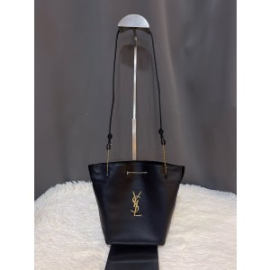 입생로랑 생로랑 801070 여자가방