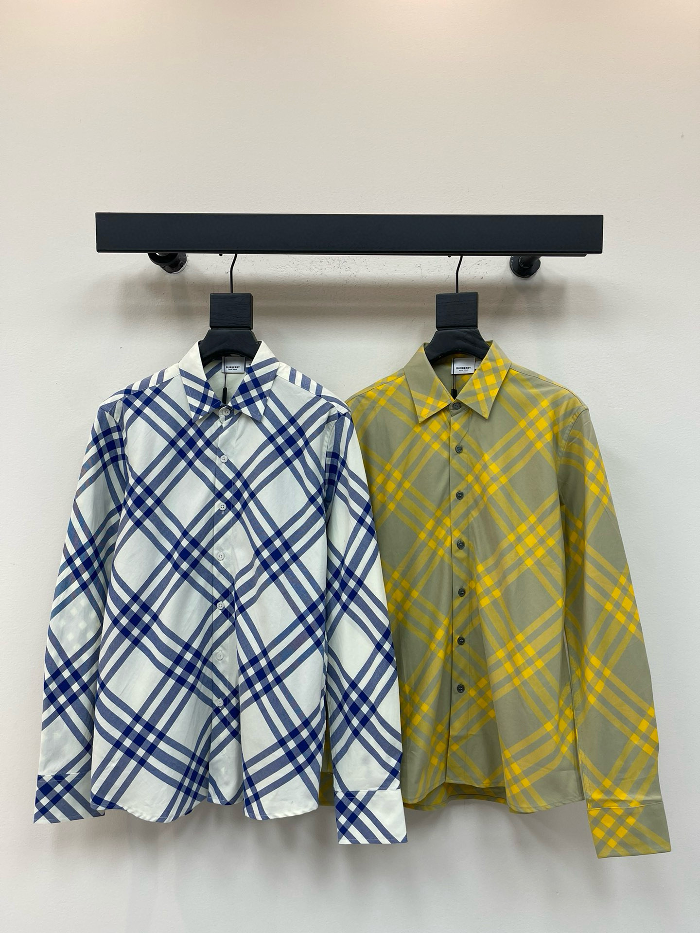 버버리 여자 셔츠 2컬러