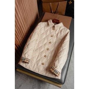 버버리 여자 자켓