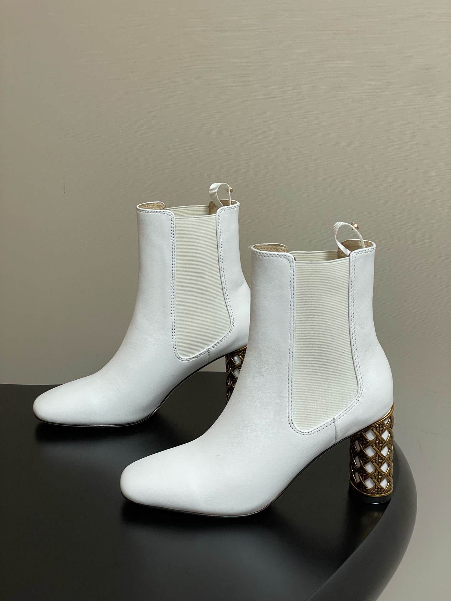 디올 여자 부츠