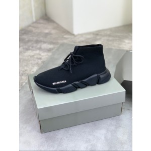 발렌시아가 남여공용 부츠