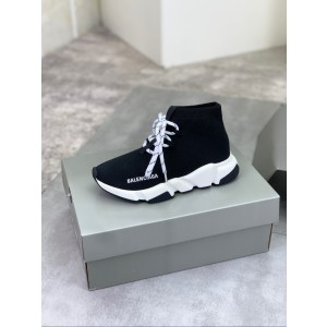 발렌시아가 남여공용 부츠