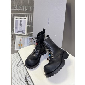 발렌시아가 남여공용 부츠