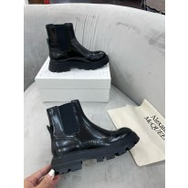 알렉산더 맥퀸 5CM 여자 부츠