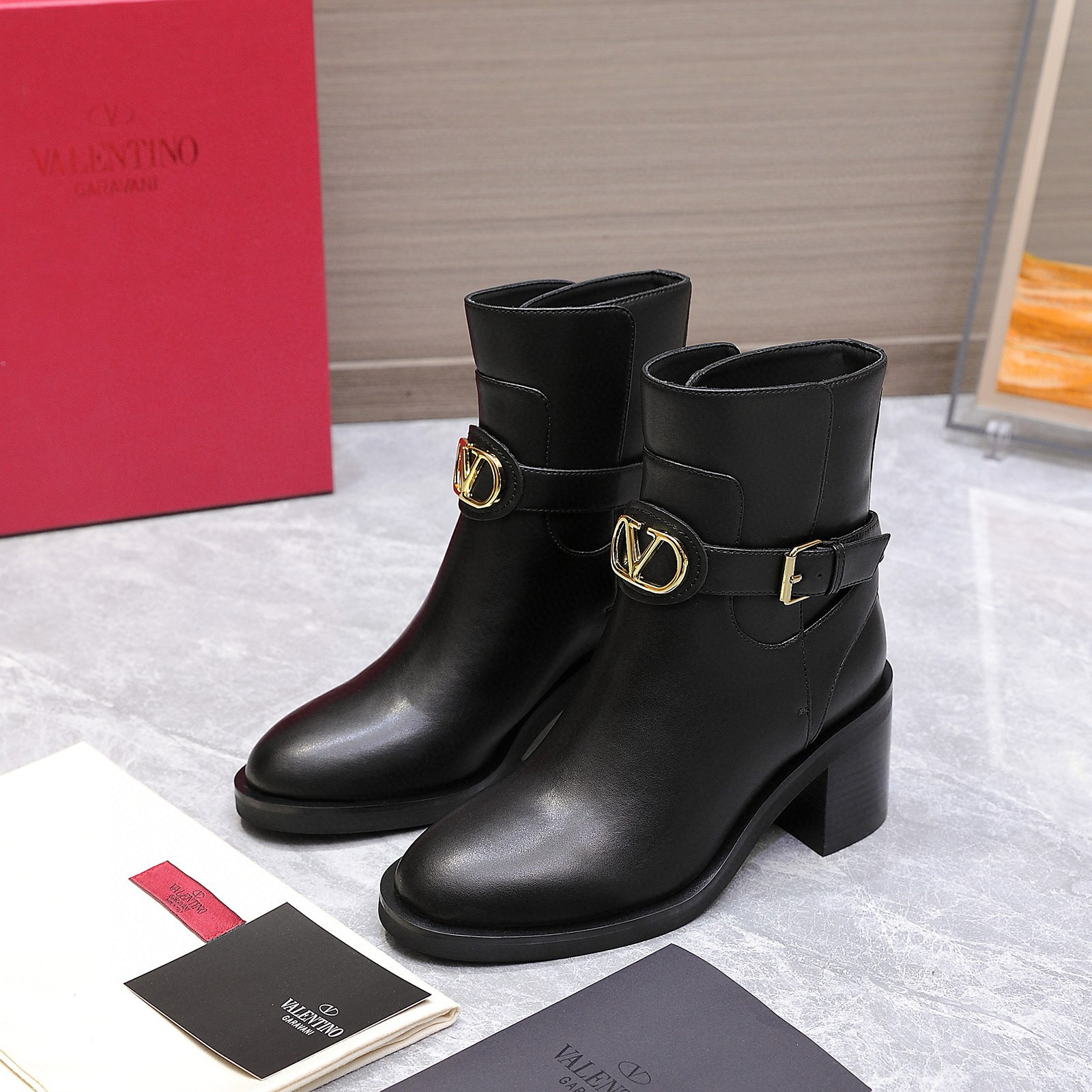 발렌티노 여자 부츠