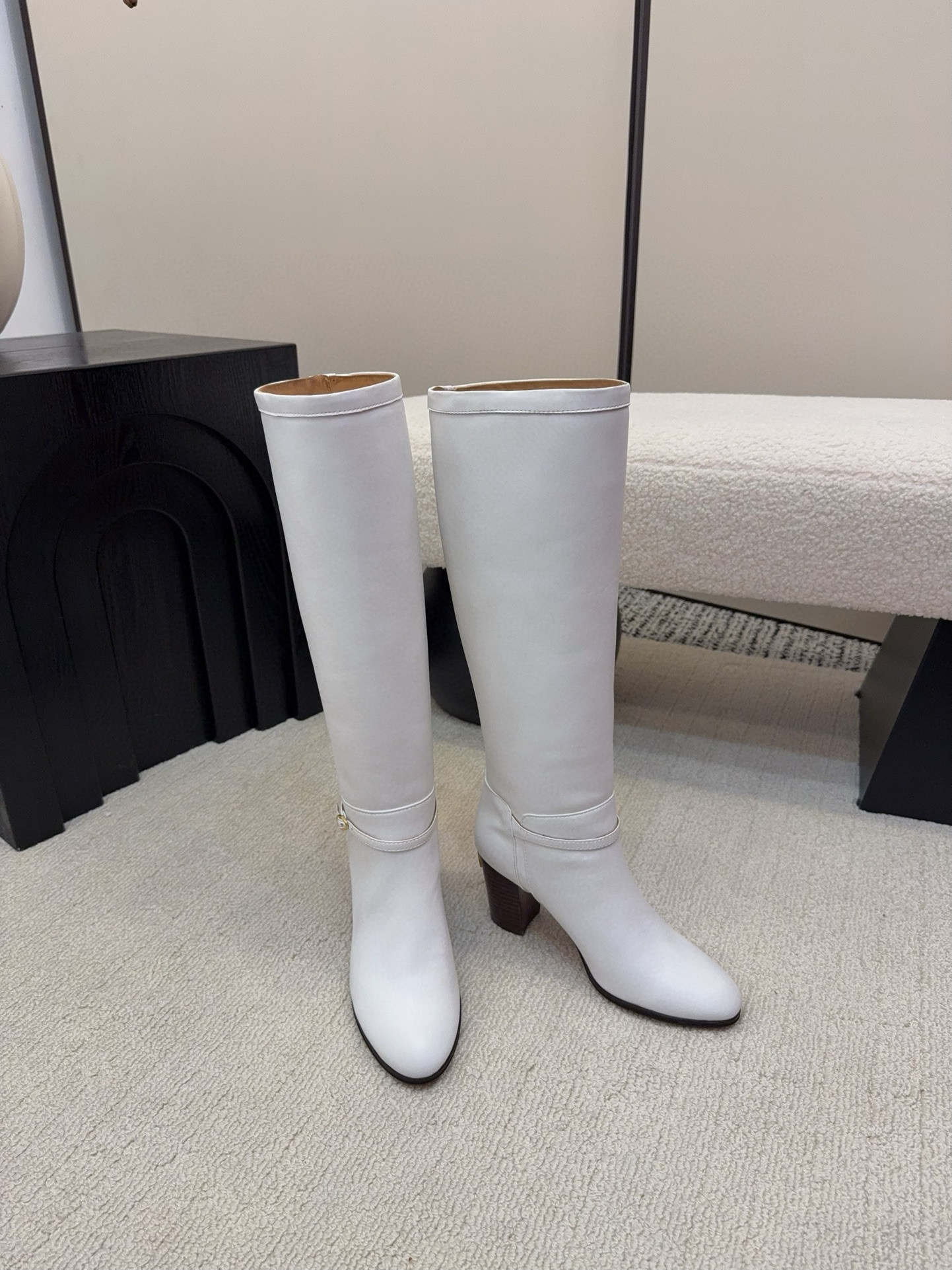 발렌티노 7.5CM 여자 부츠