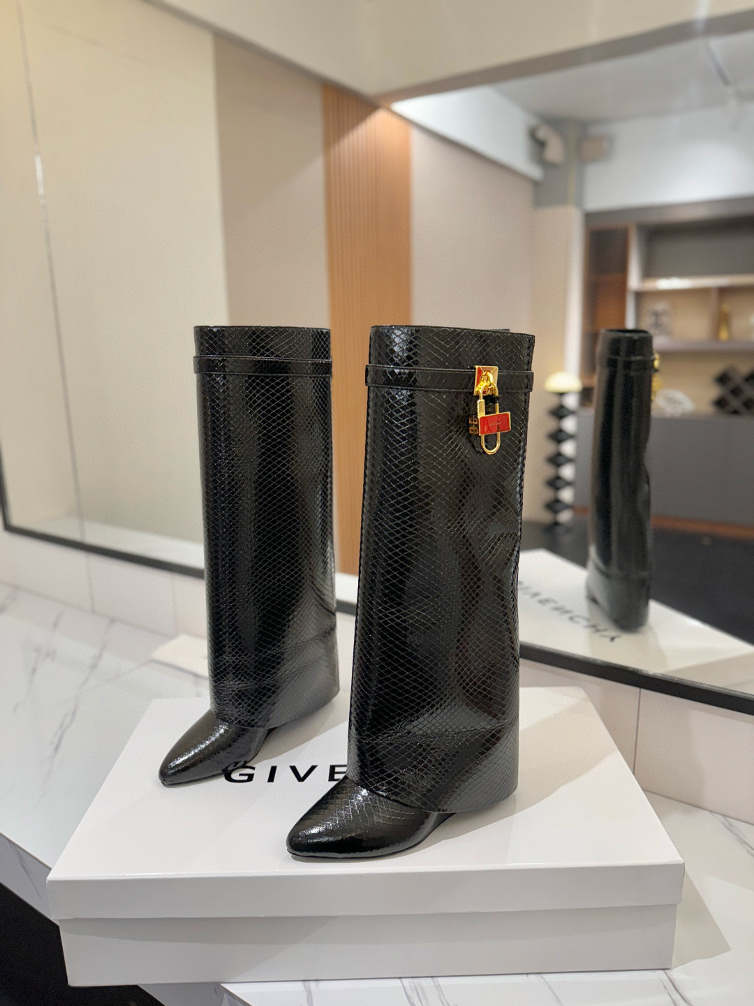 지방시 8.5CM 여자 부츠