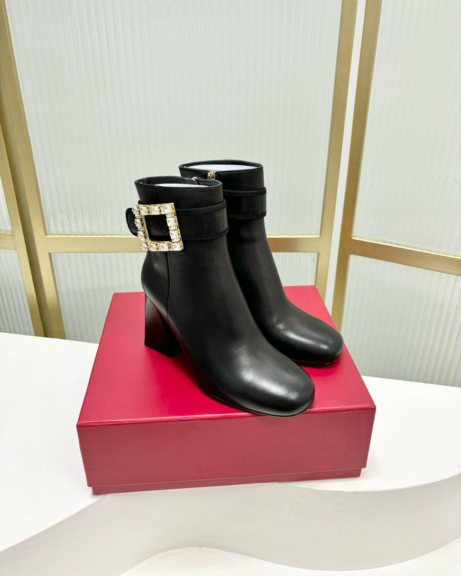 로저비비에 8.5CM 여자 부츠