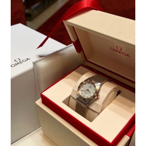 오메가 A급 여자 시계