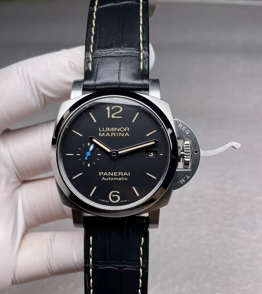 파네라이 A급 남자 시계