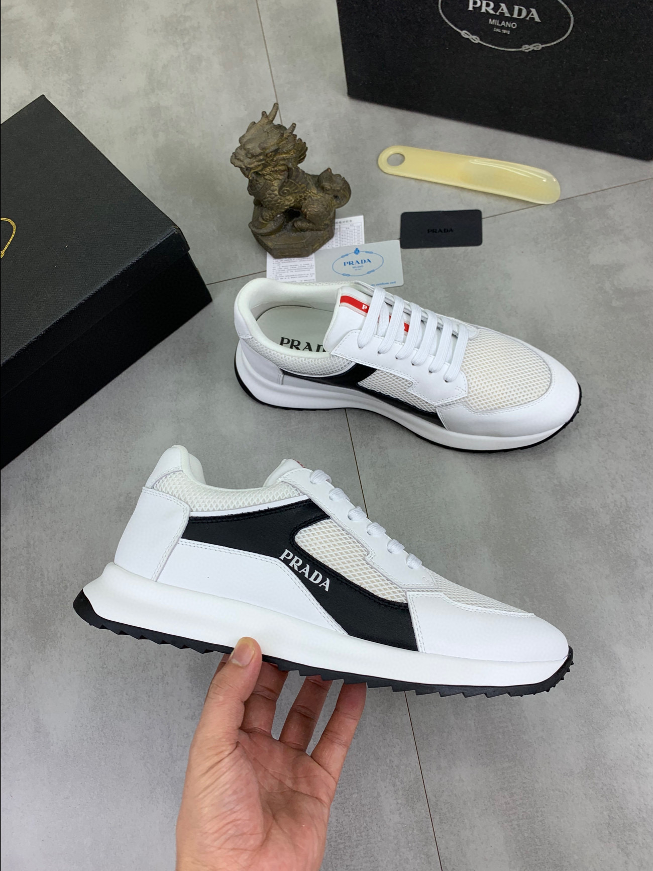 프라다 남자 스니커즈 신발 운동화