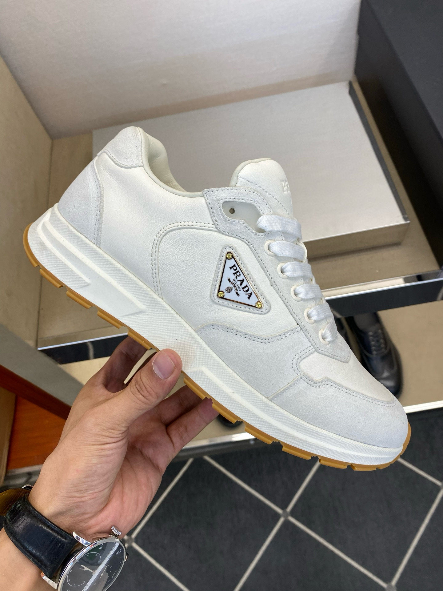 프라다 남자 스니커즈 신발 운동화