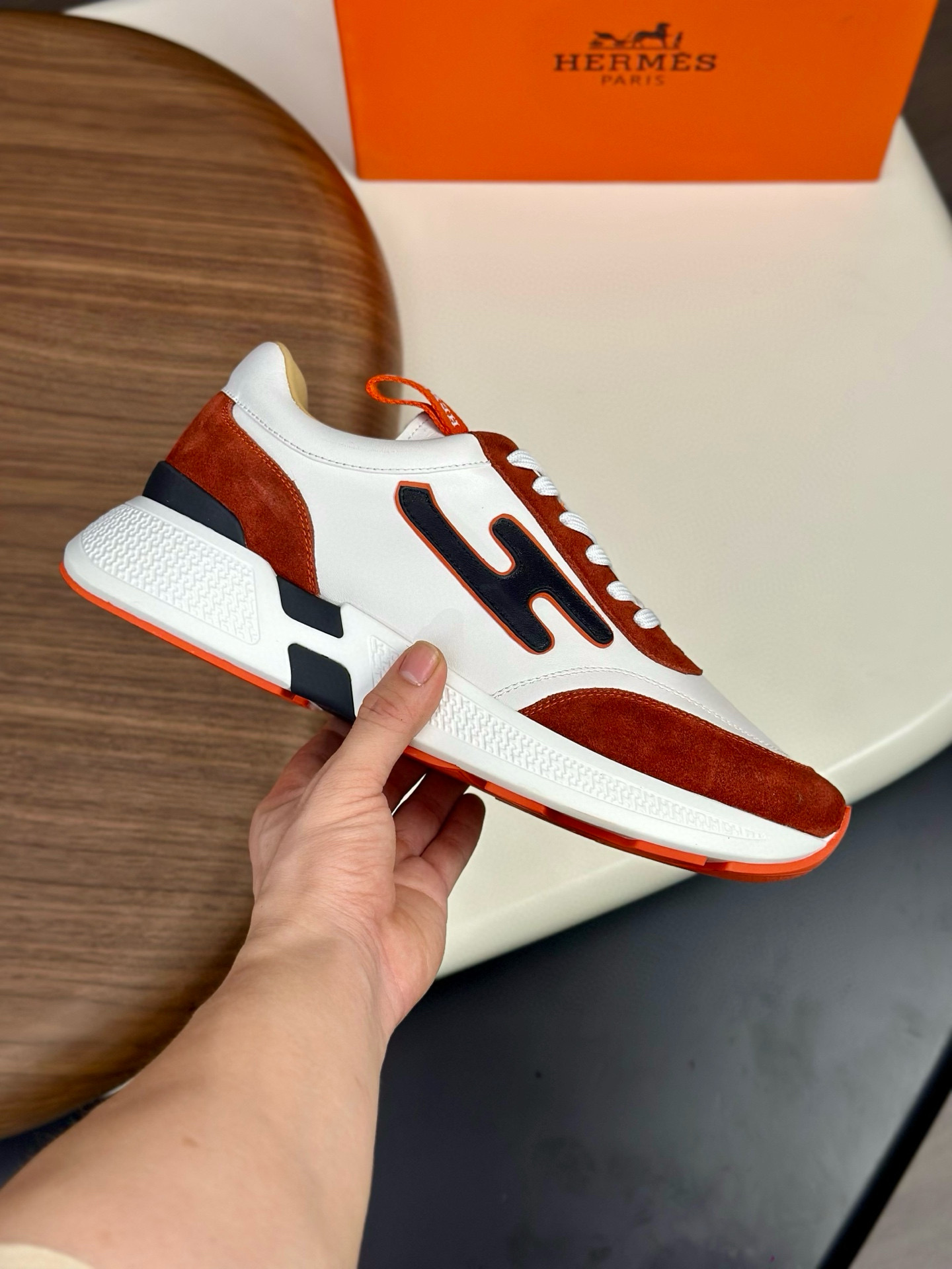 에르메스 남자 신발 운동화 스니커즈