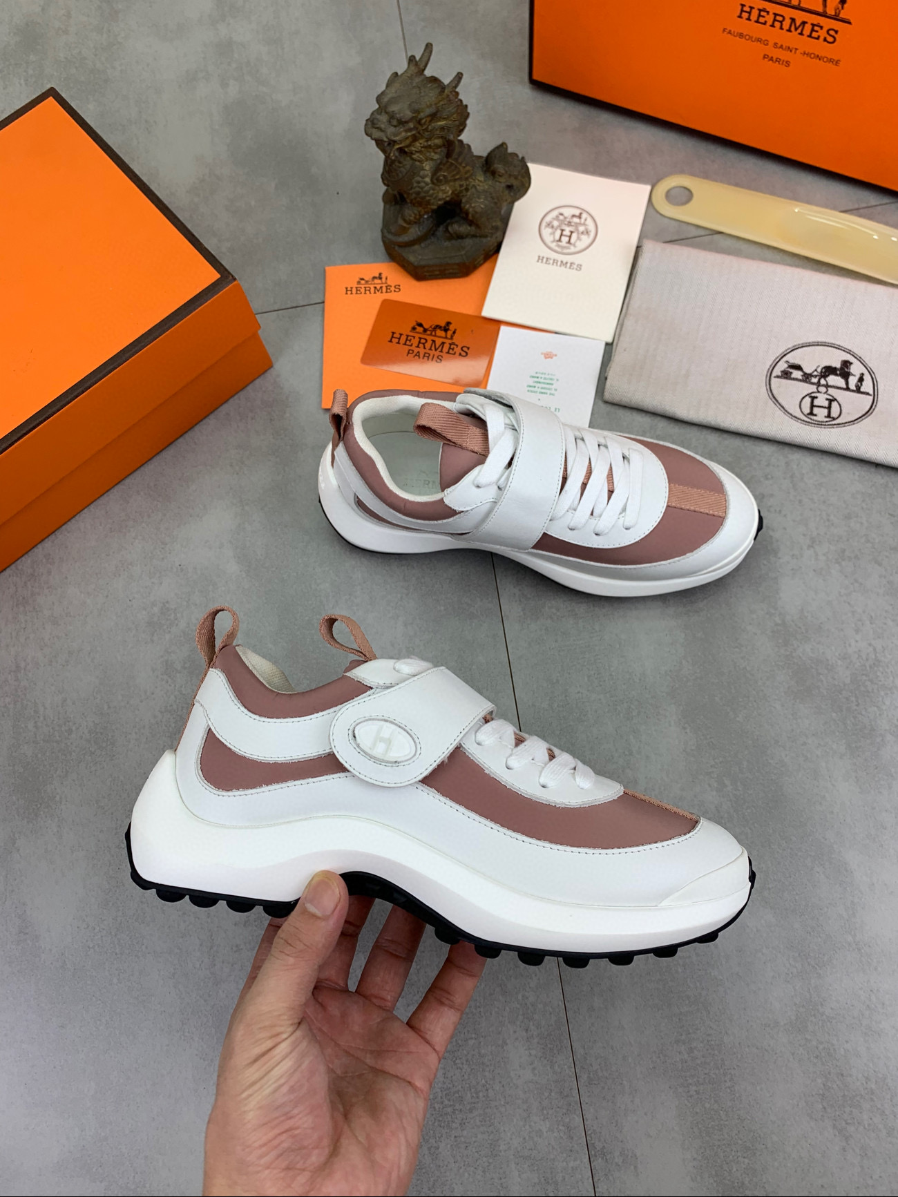 에르메스 남녀공용 신발 운동화 스니커즈