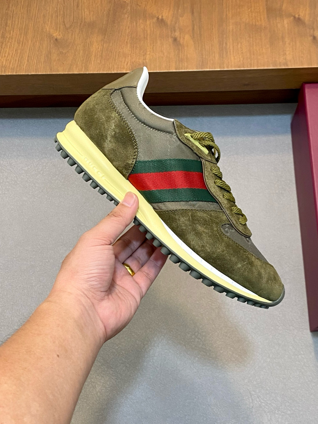 구찌 남녀공용 신발 운동화 스니커즈