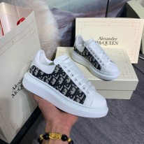 알렉산더 맥퀸 남녀공용 신발 운동화 스니커즈
