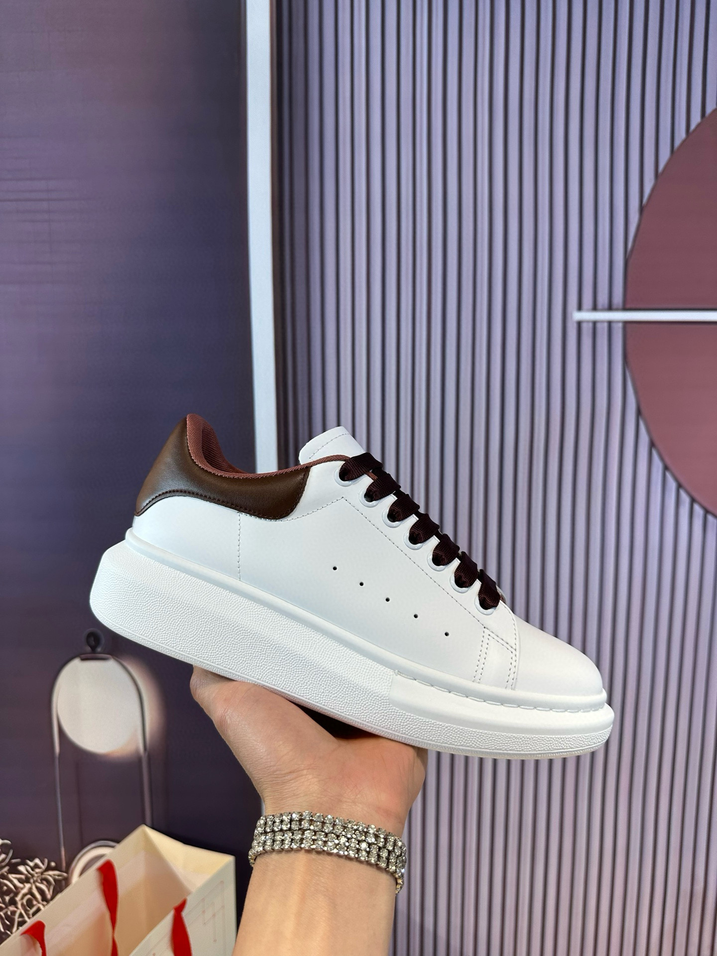 알렉산더 맥퀸 남녀공용 신발 운동화 스니커즈