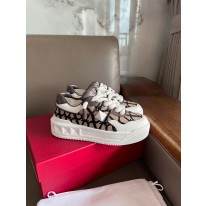 발렌티노 남녀공용 신발 운동화 스니커즈