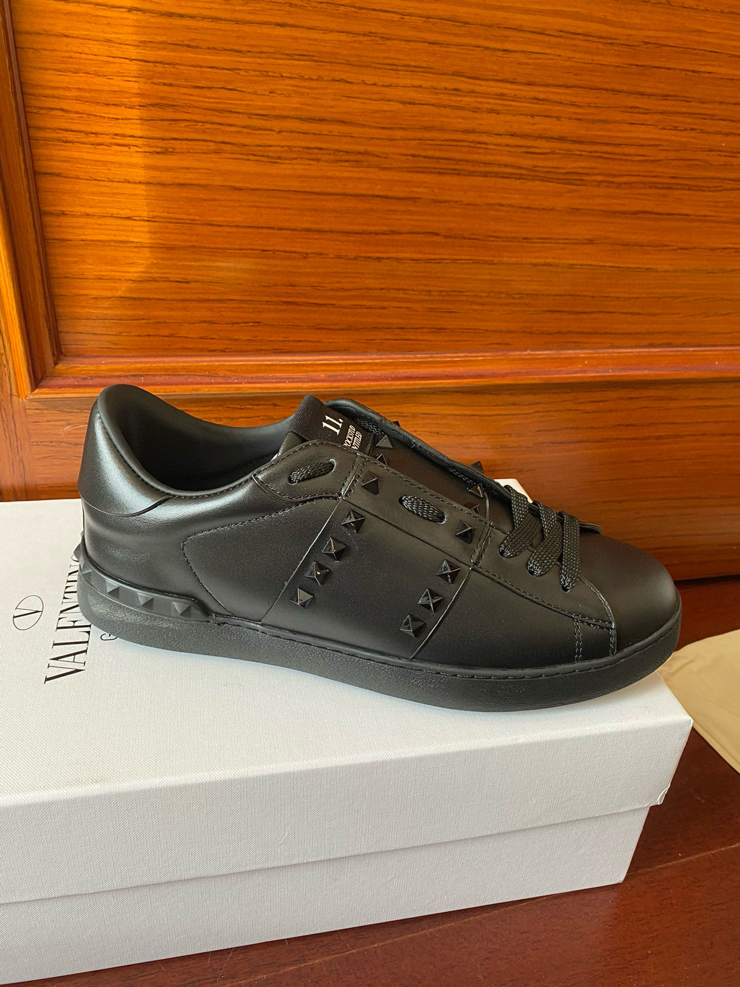 발렌티노 남녀공용 신발 운동화 스니커즈