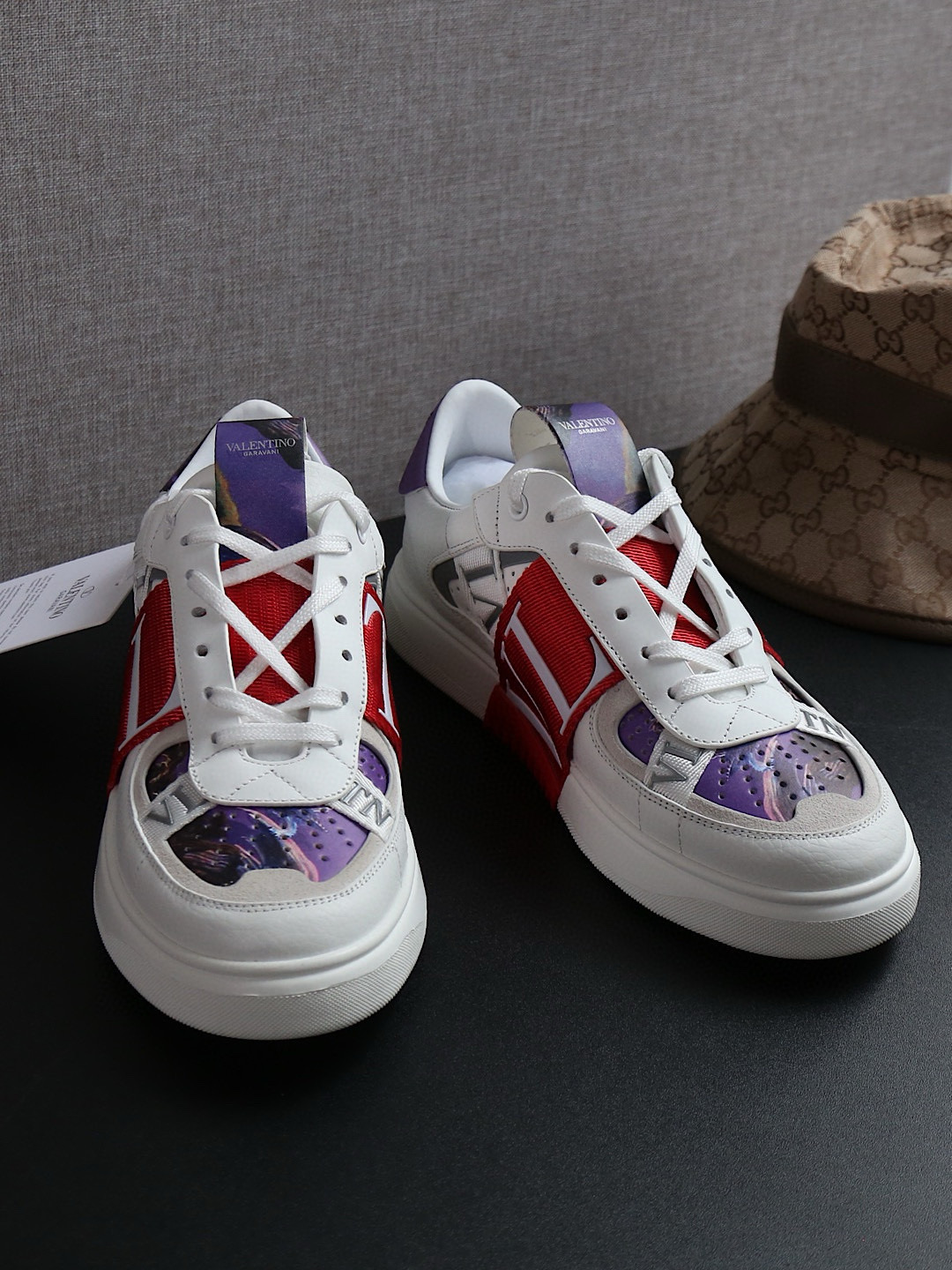 발렌티노 남녀공용 신발 운동화 스니커즈