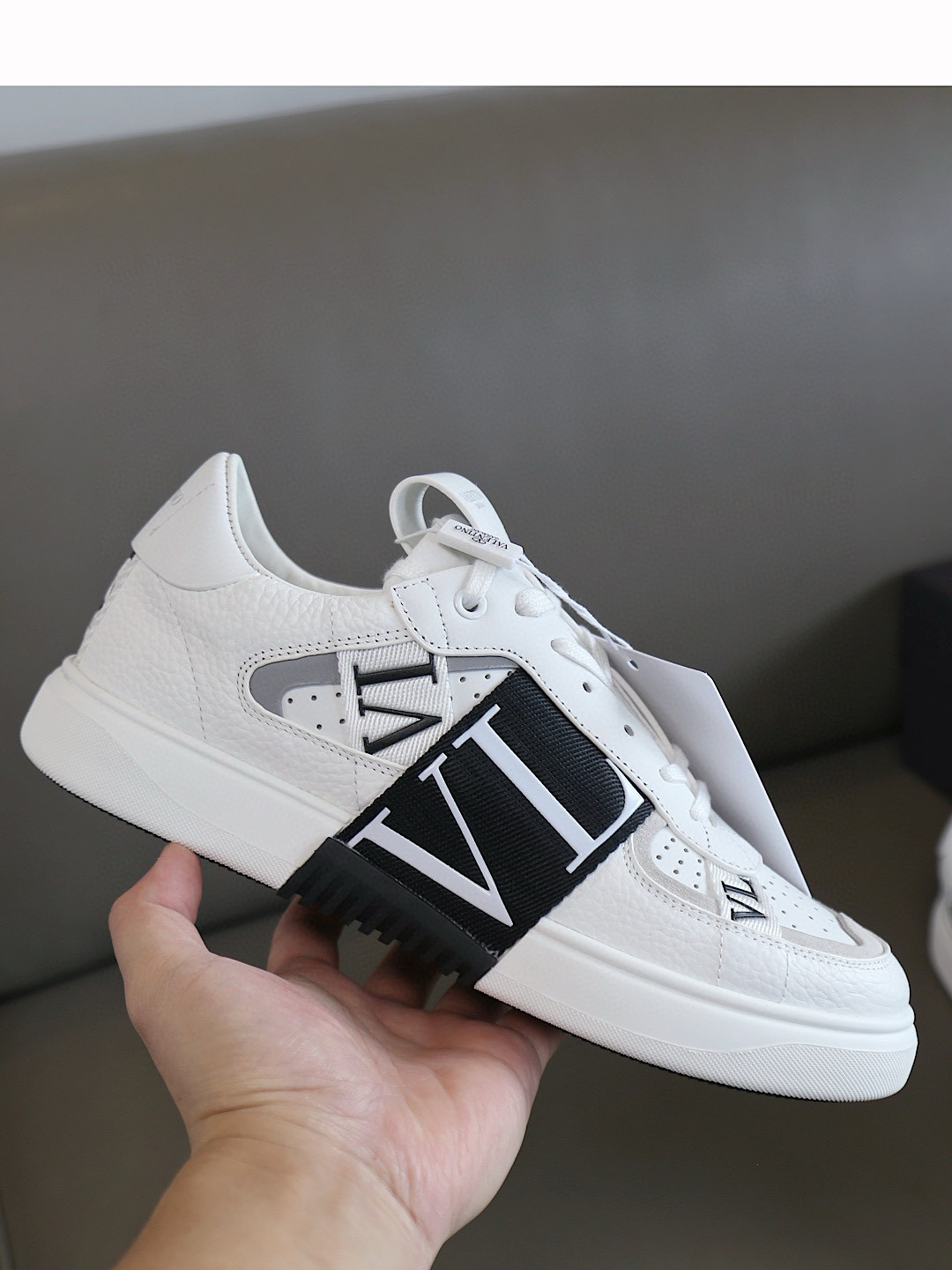 발렌티노 남녀공용 신발 운동화 스니커즈