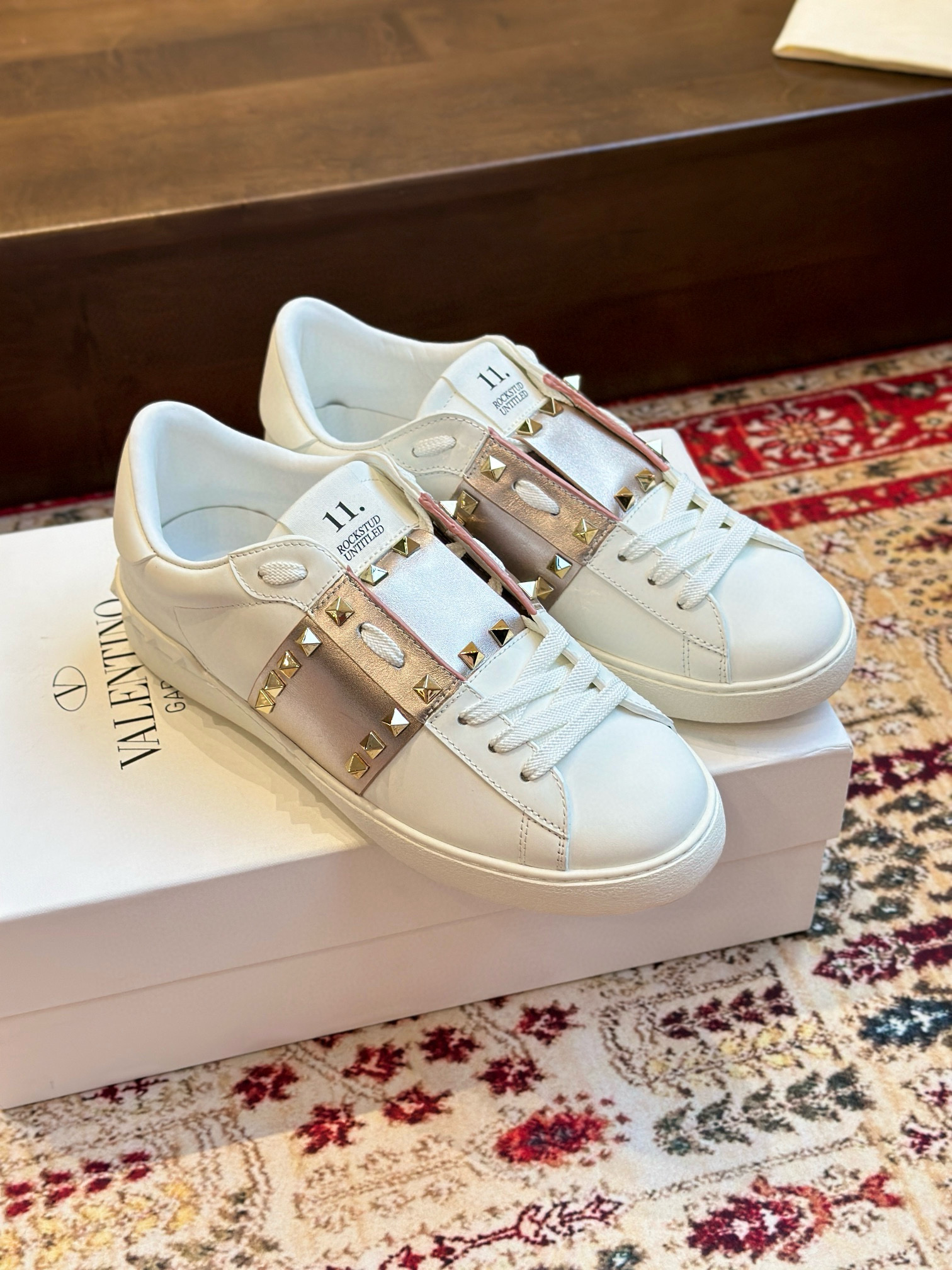 발렌티노 남녀공용 신발 운동화 스니커즈