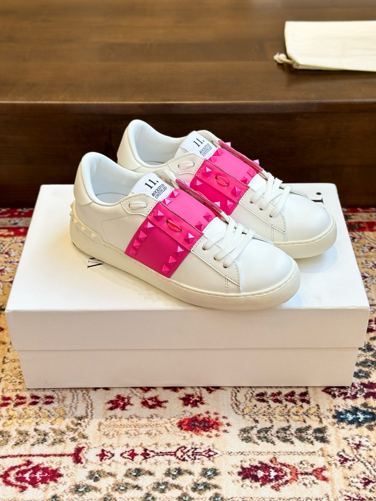 발렌티노 남녀공용 신발 운동화 스니커즈