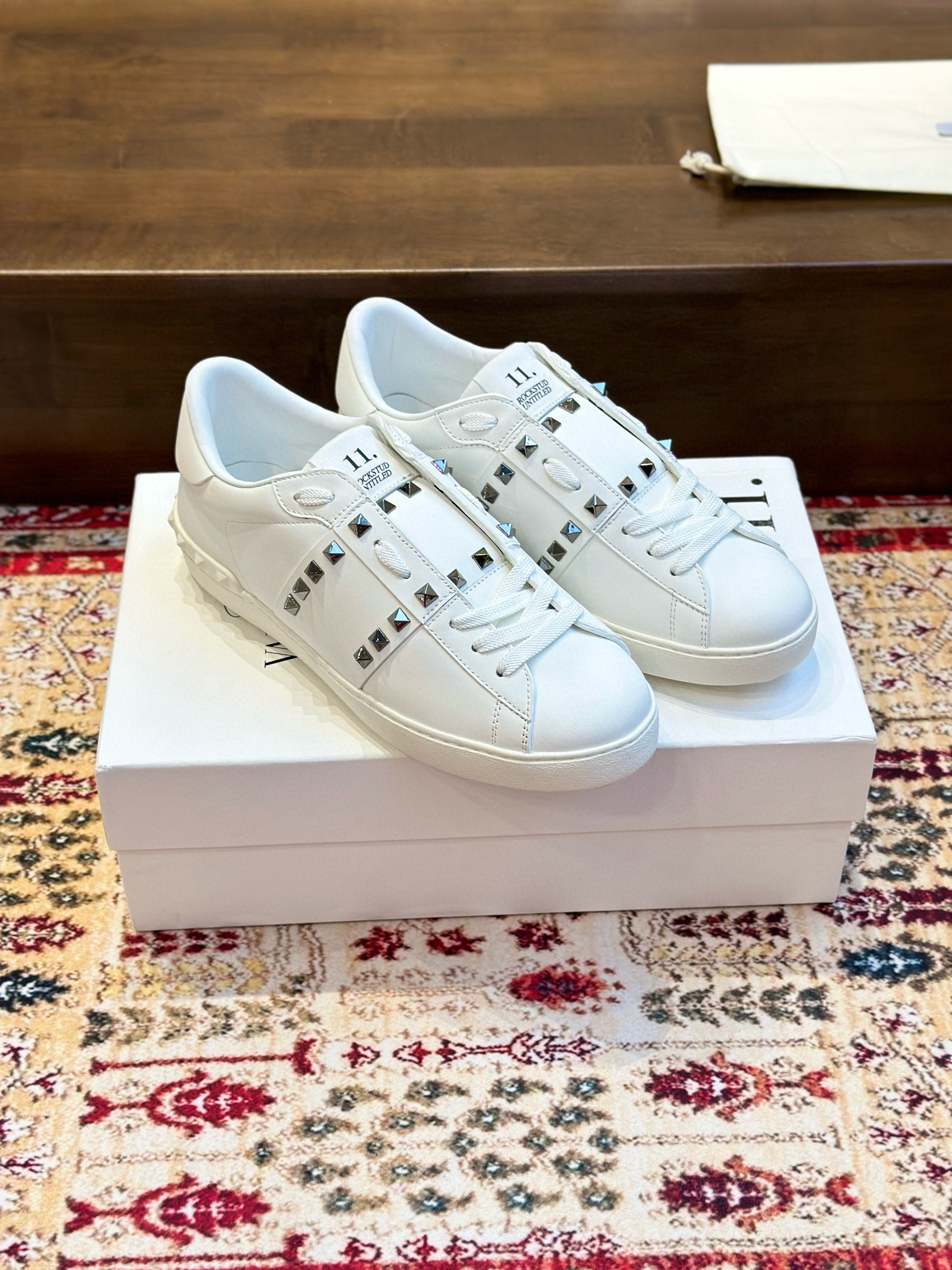 발렌티노 남녀공용 신발 운동화 스니커즈