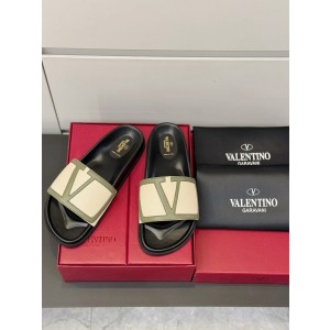 발렌티노 남자 슬리퍼