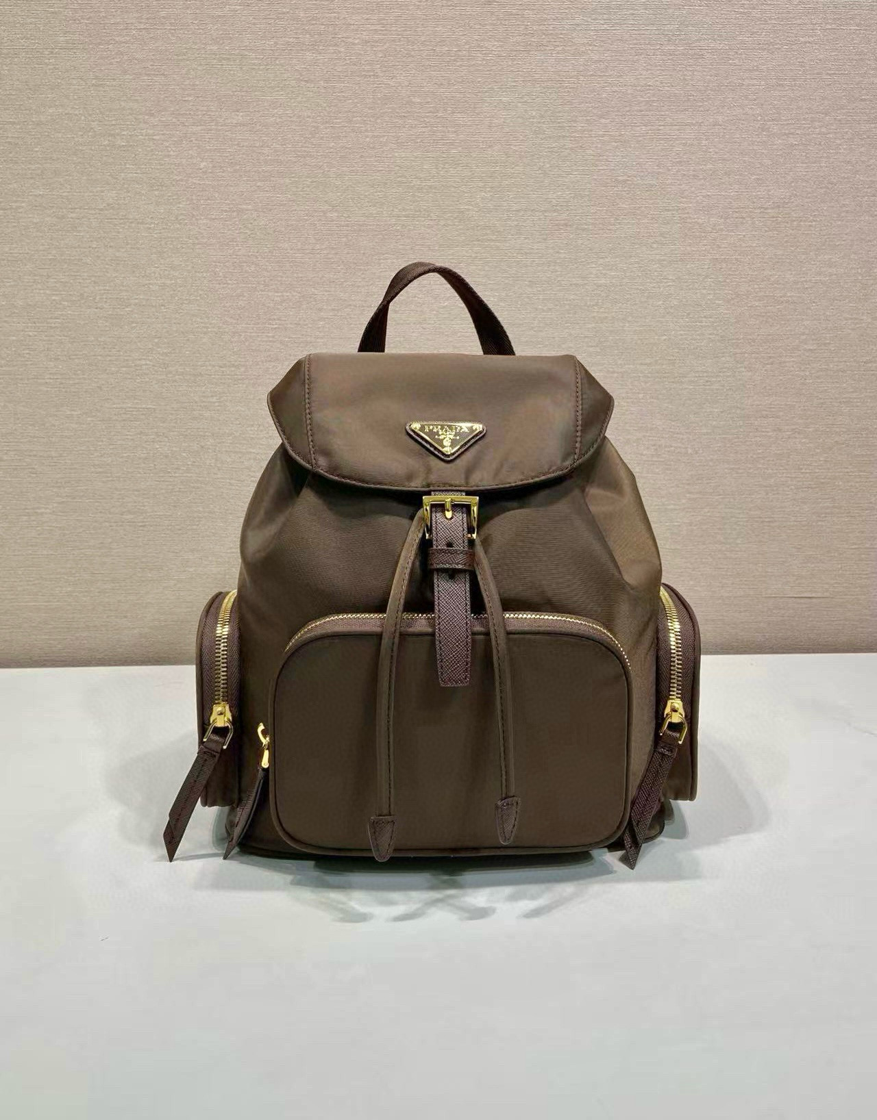 프라다 1BZ081 백팩