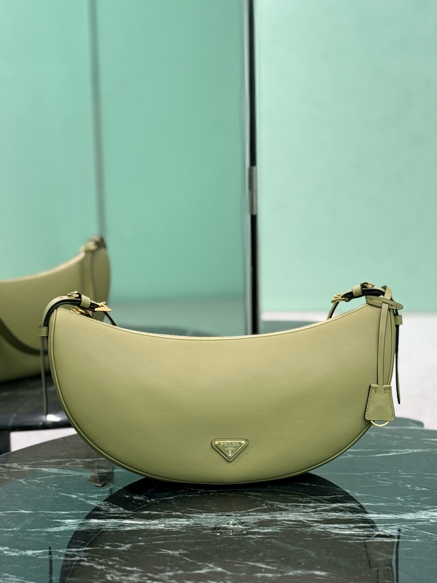 프라다 1BC255 여자가방