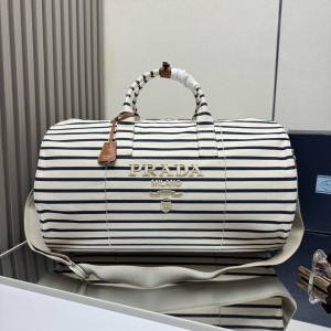 프라다 2VC051 여행가방