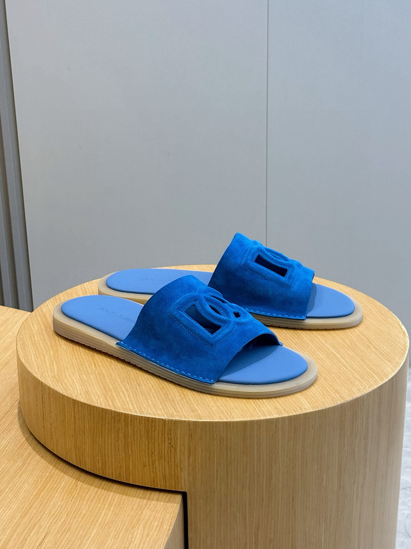 돌체앤가바나 남자 슬리퍼 